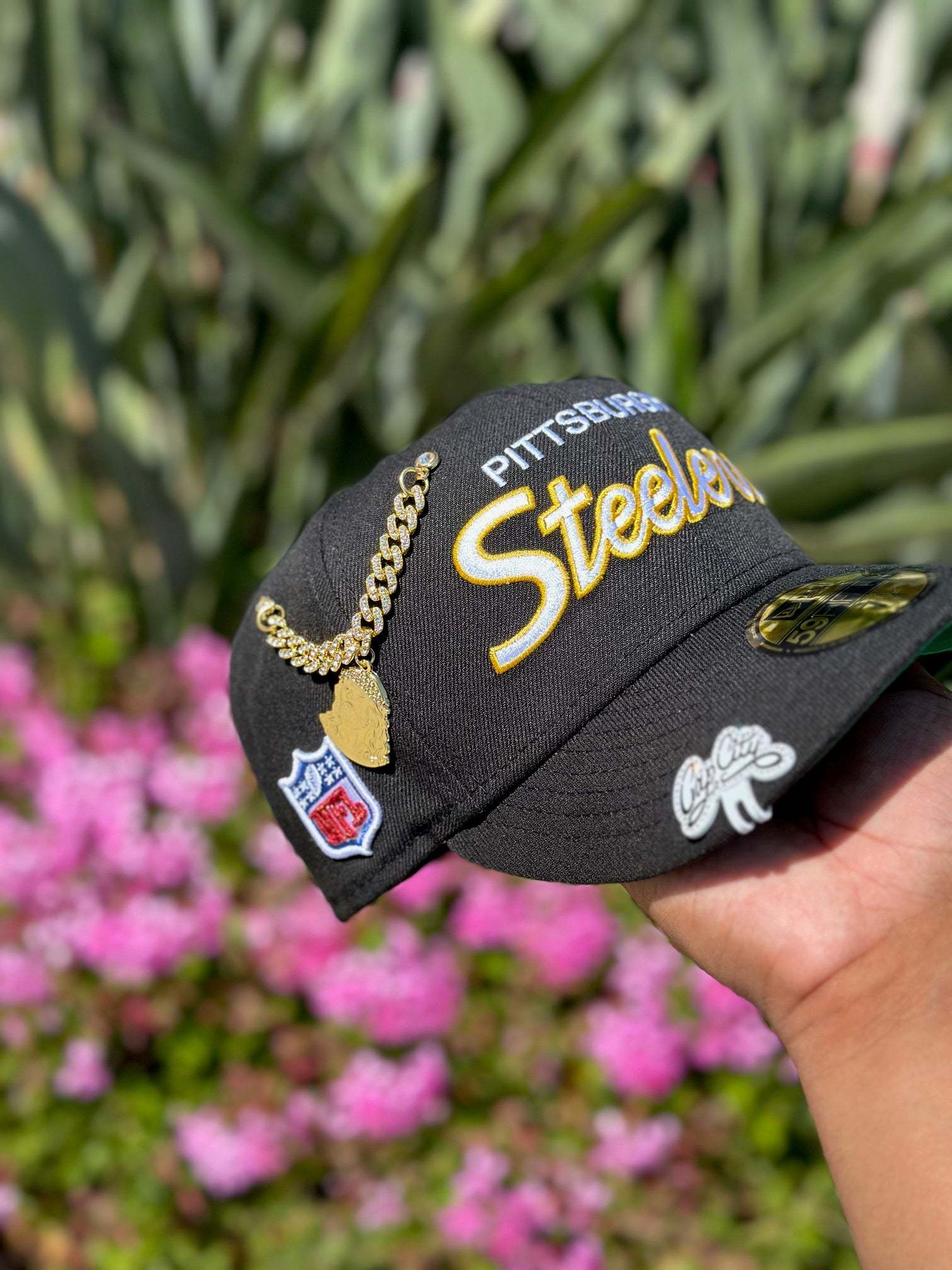 NEW ERA EXCLUSIVE 59FIFTY BLACK PITTSBURGH STEELERS SCRIPT W/ NFL LOGO SIDE PATCH
