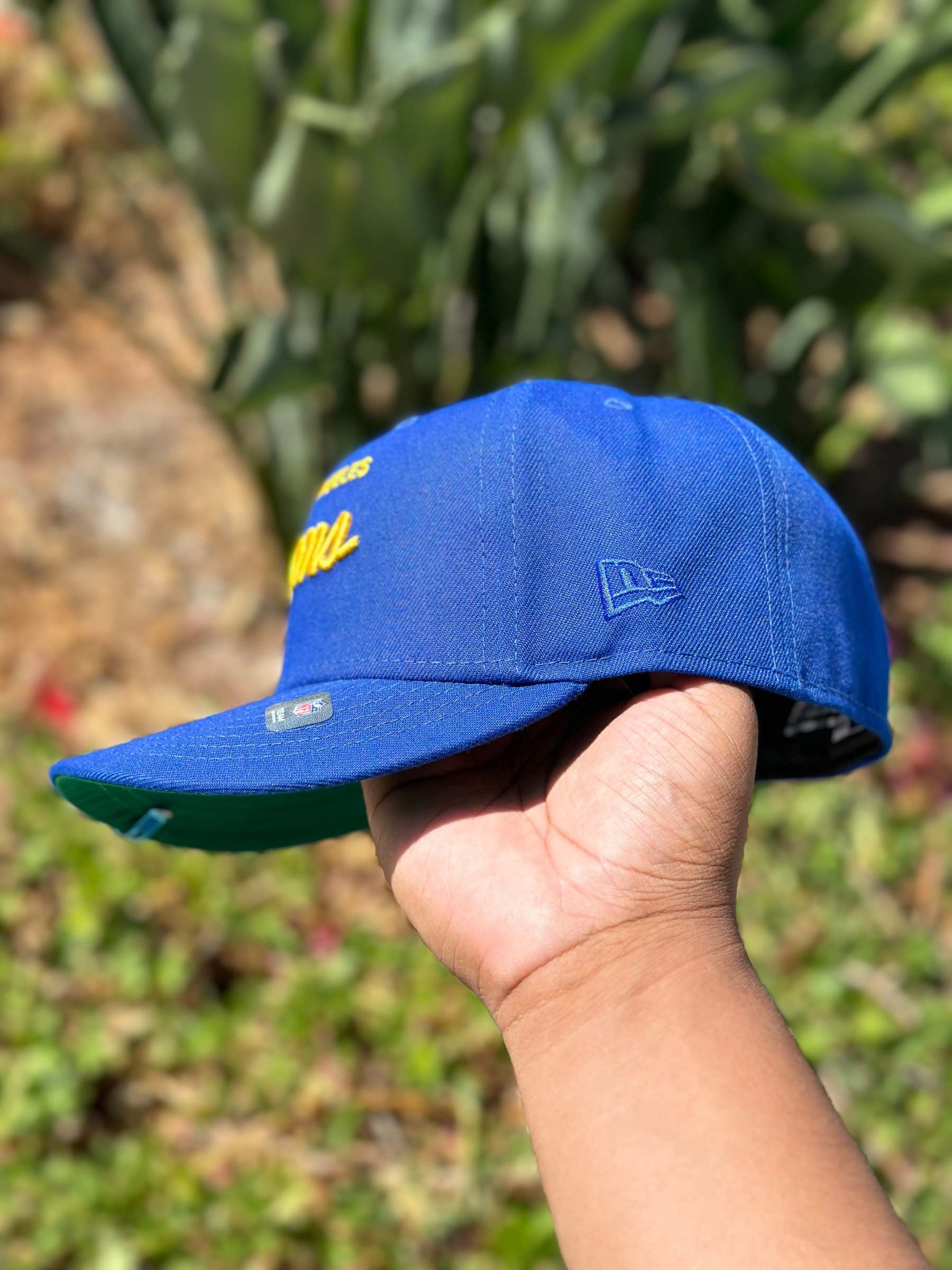 NEW ERA EXCLUSIVE 59FIFTY BLUE LOS ANGELES RAMS W/ NFL LOGO SIDE PATCH