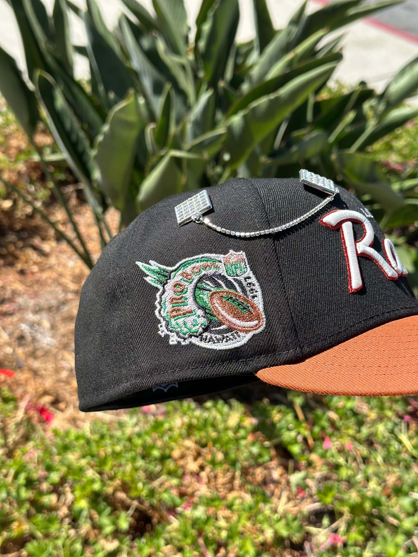 NEW ERA EXCLUSIVE 59FIFTY BLACK/RUST LOS ANGELES RAMS SCRIPT W/ NFL LOGO PATCH