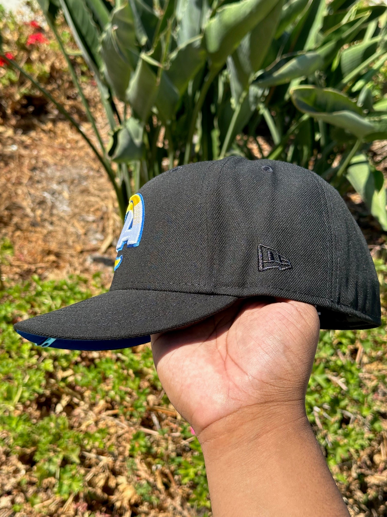 NEW ERA EXCLUSIVE 59FIFTY BLACK LOS ANGELES RAMS W/ PROBOWL SIDE PATCH