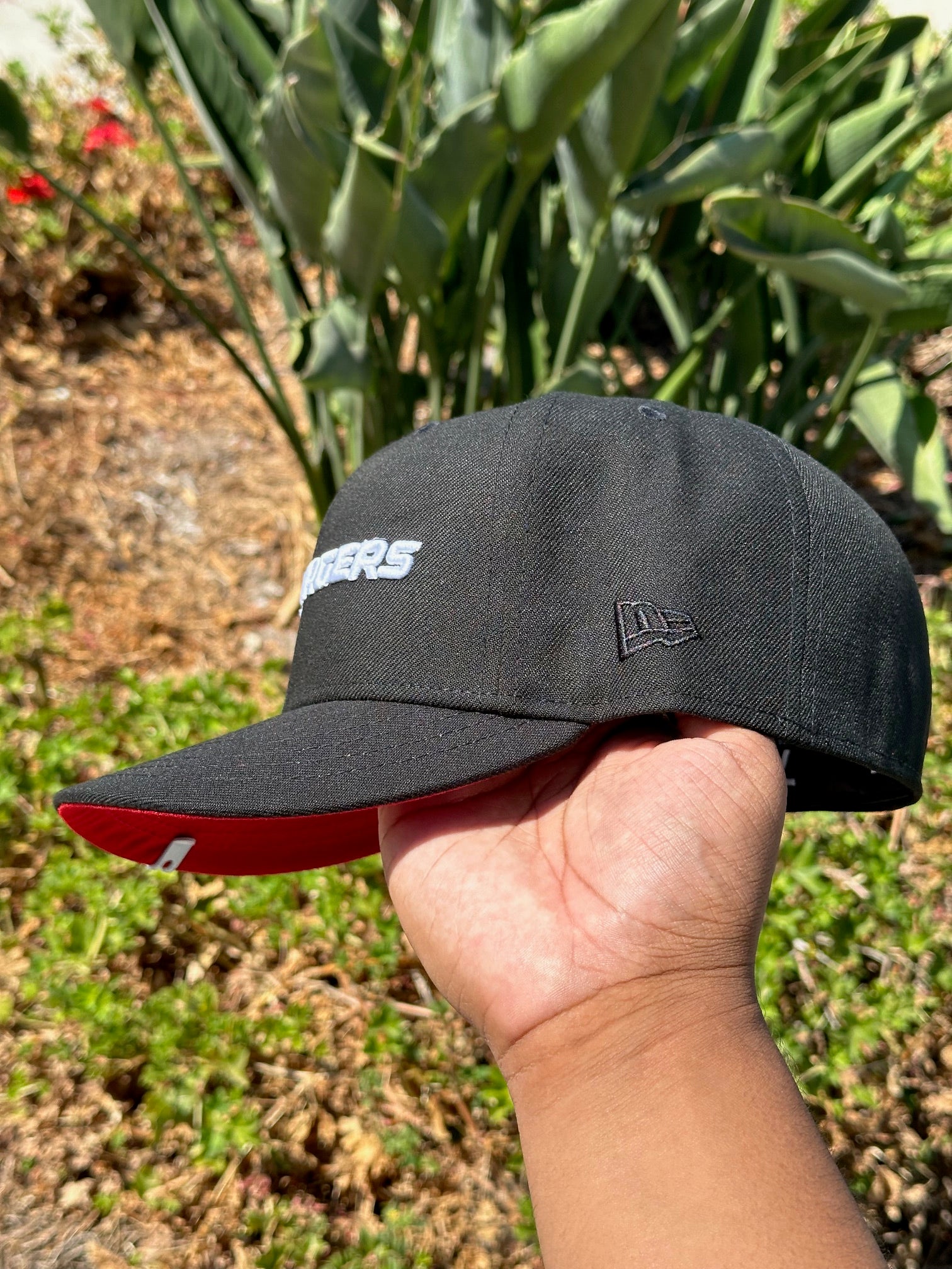 NEW ERA EXCLUSIVE 59FIFTY BLACK LOS ANGELES CHARGERS SCRIPT W/ PROBOWL SIDE PATCH