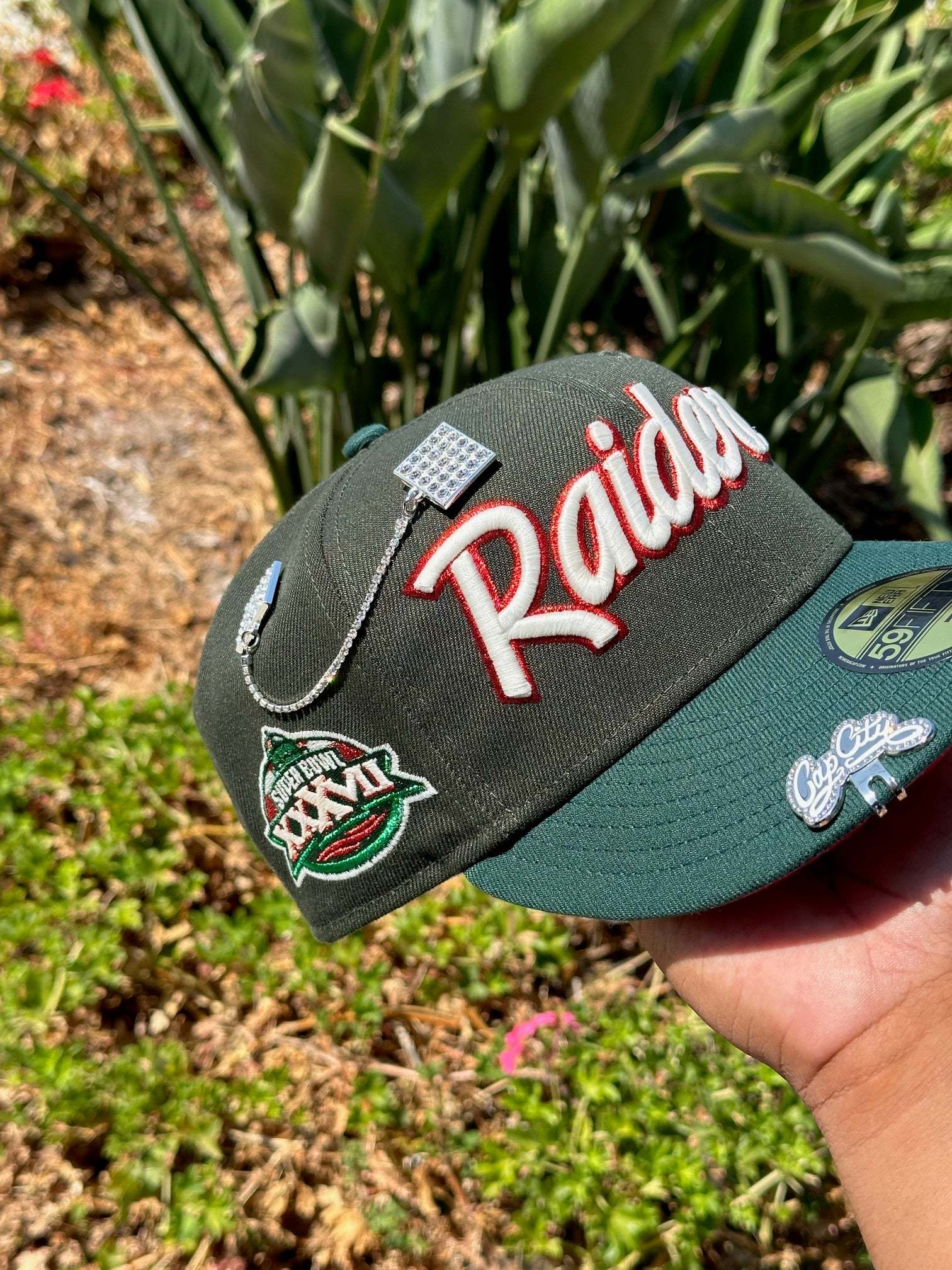 NEW ERA EXCLUSIVE 59FIFTY EMERALD GREEN LAS VEGAS RAIDERS W/ SUPER BOWL XXXVII SIDE PATCH