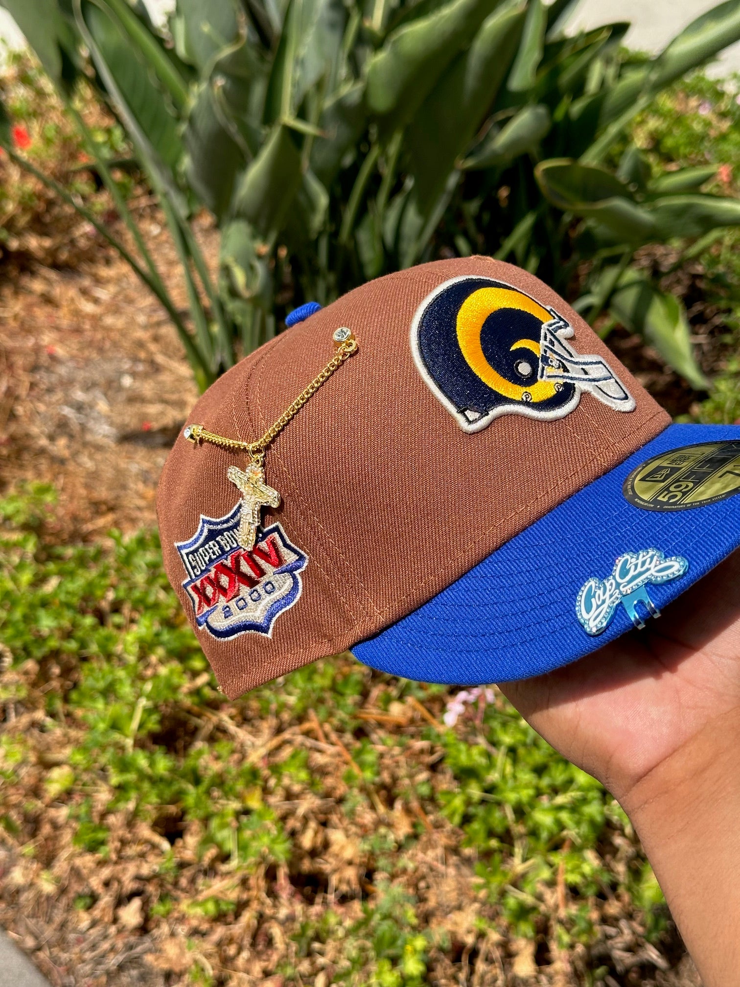 NEW ERA 59FIFTY BROWN/BLUE/ 2000 SUPERBOWL SIDE PATCH