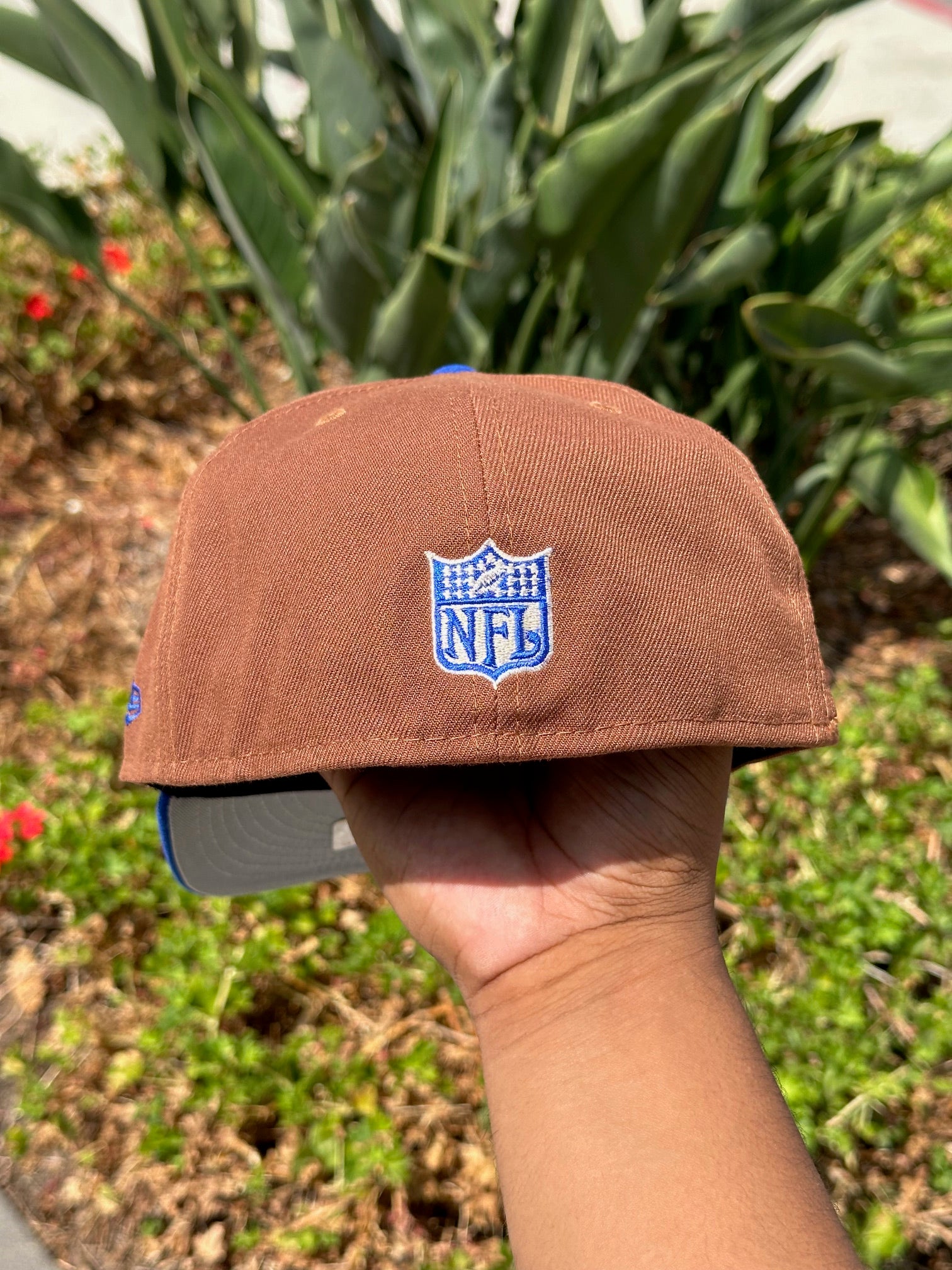 NEW ERA 59FIFTY BROWN/BLUE/ 2000 SUPERBOWL SIDE PATCH