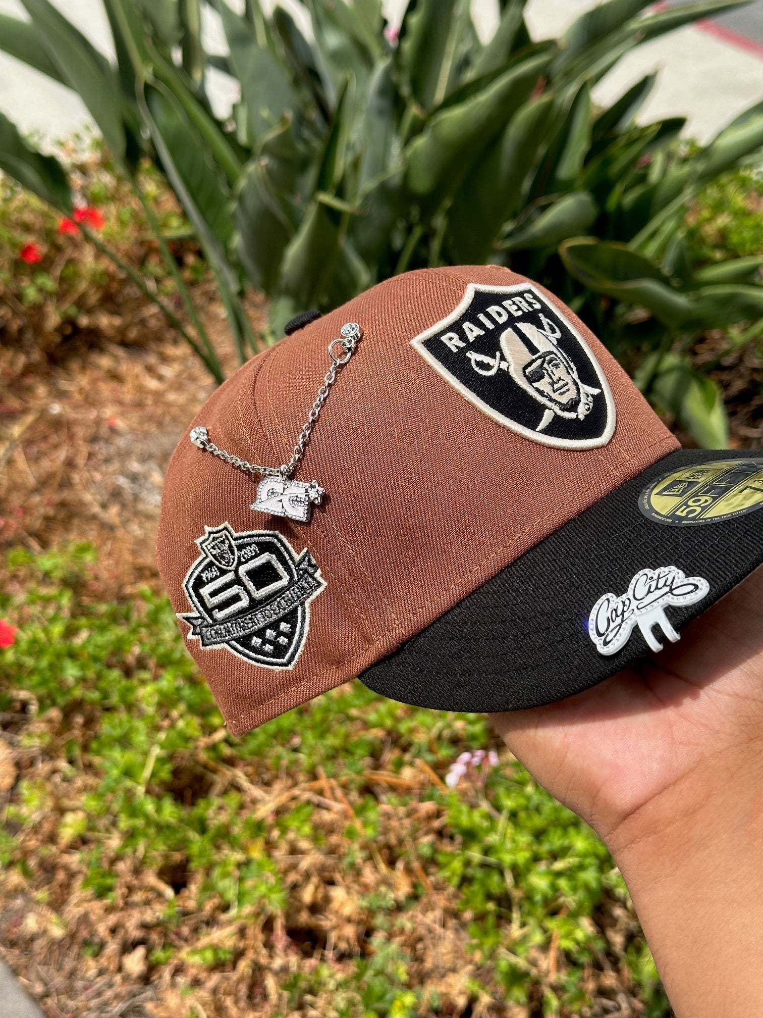 NEW ERA  59FIFTY BROWN/BLACK / 50TH ANNIVERSARY SIDE PATCH