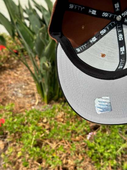 NEW ERA  59FIFTY BROWN/BLACK / 50TH ANNIVERSARY SIDE PATCH