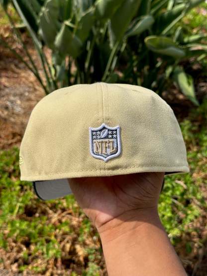 NEW ERA EXCLUSIVE 59FIFTY VEGAS GOLD/GREY WOOL LAS VEGAS RAIDERS W/ 60TH ANNIVERSARY SIDE PATCH