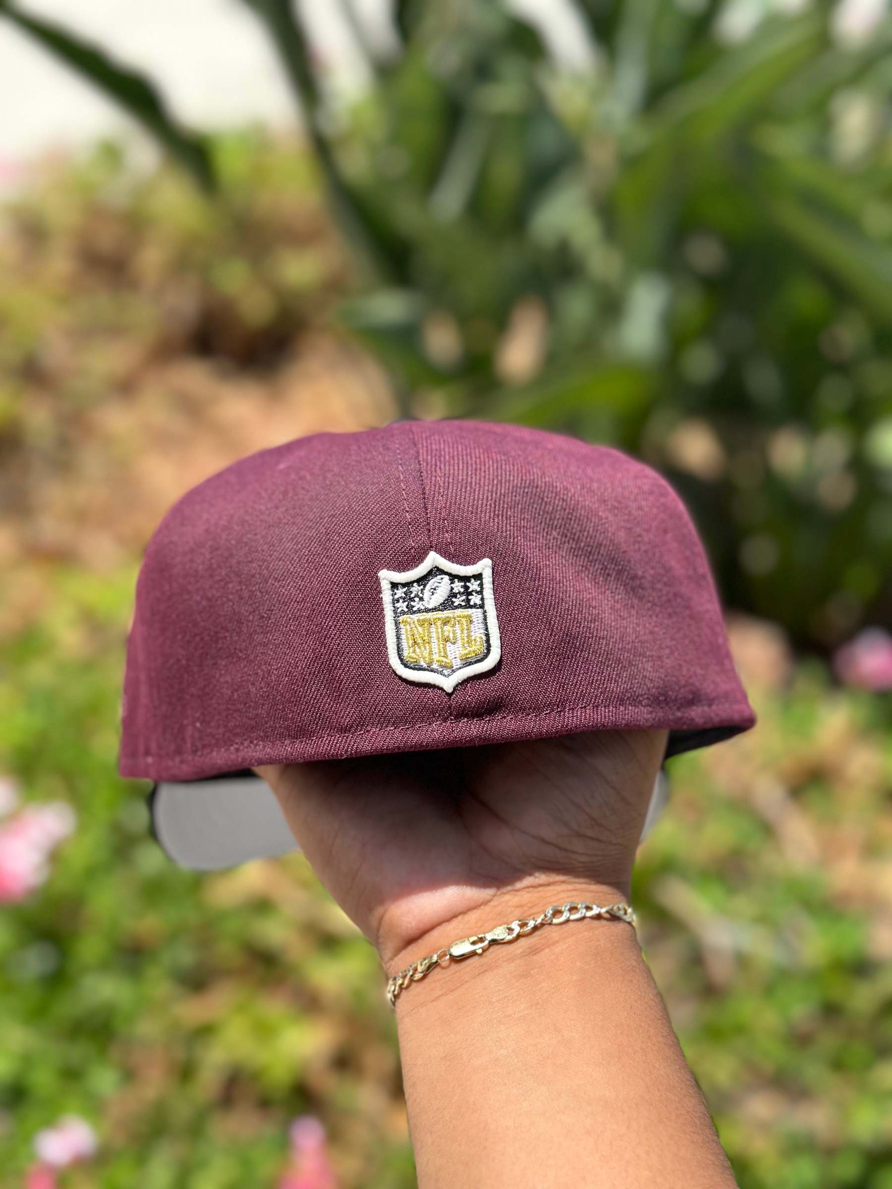 NEW ERA EXCLUSIVE 59FIFTY BURGUNDY/BLACK LOS ANGLES RAMS SCRIPT W/ "NFL DRAFT" SIDE PATCH