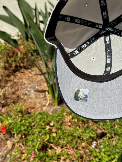 NEW ERA EXCLUSIVE 59FIFTY SMOKE GREY/NAVY  "SUPER BOWL CHAMPIONS" 