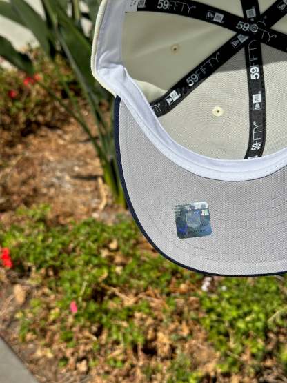 NEW ERA  59FIFTY CHROME WHITE/NAVY