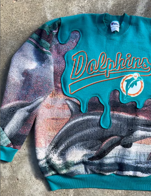 Stylish Dolphin Print Long Sleeve Sweatshirt