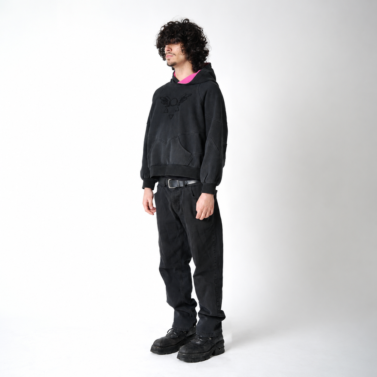  DW HOODIE