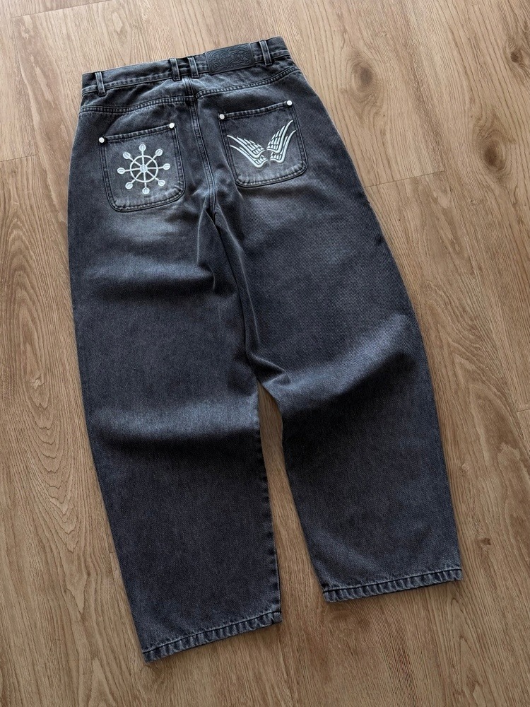 10 SHADOWS JEANS
