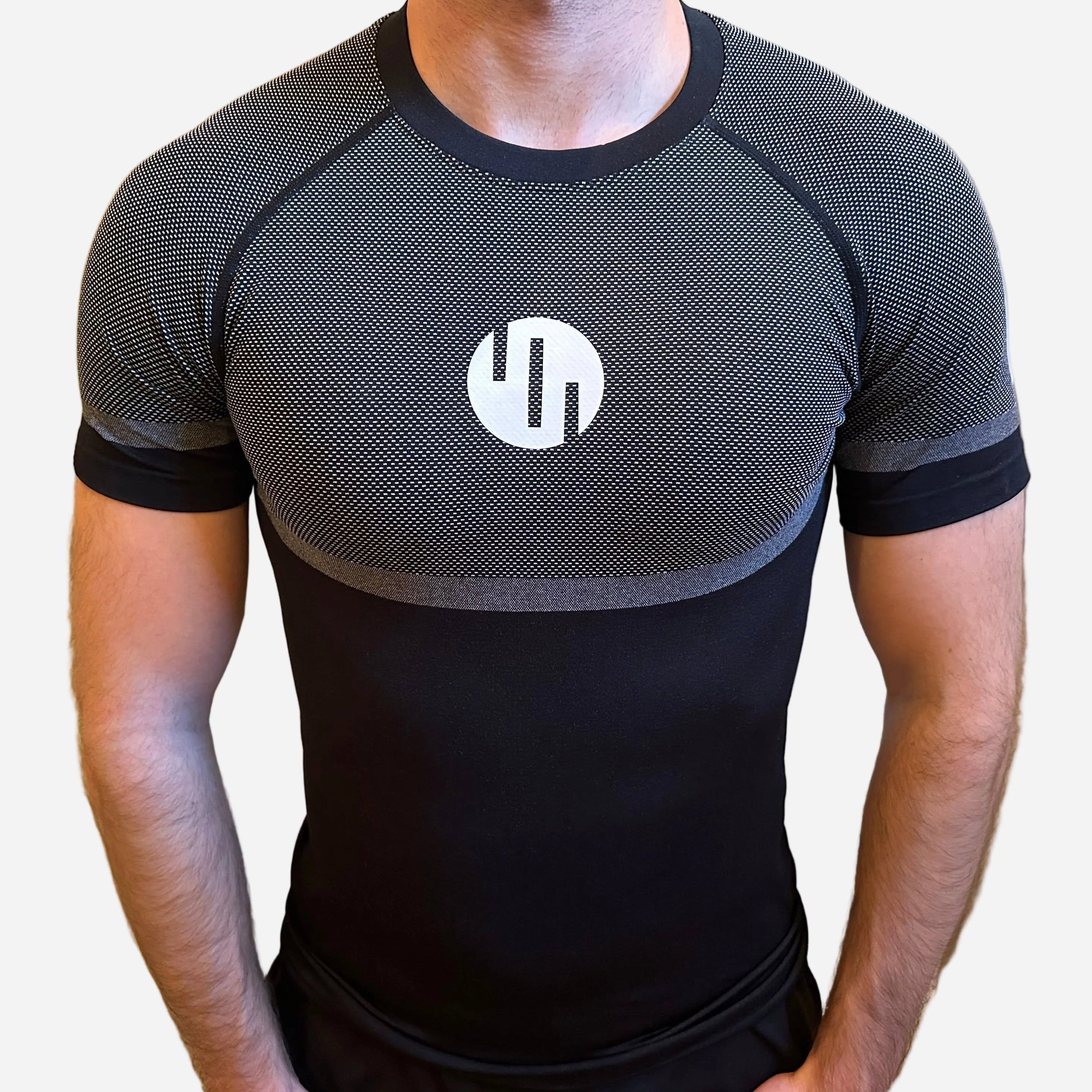 SEAMLESS COMPRESSION SHIRT
