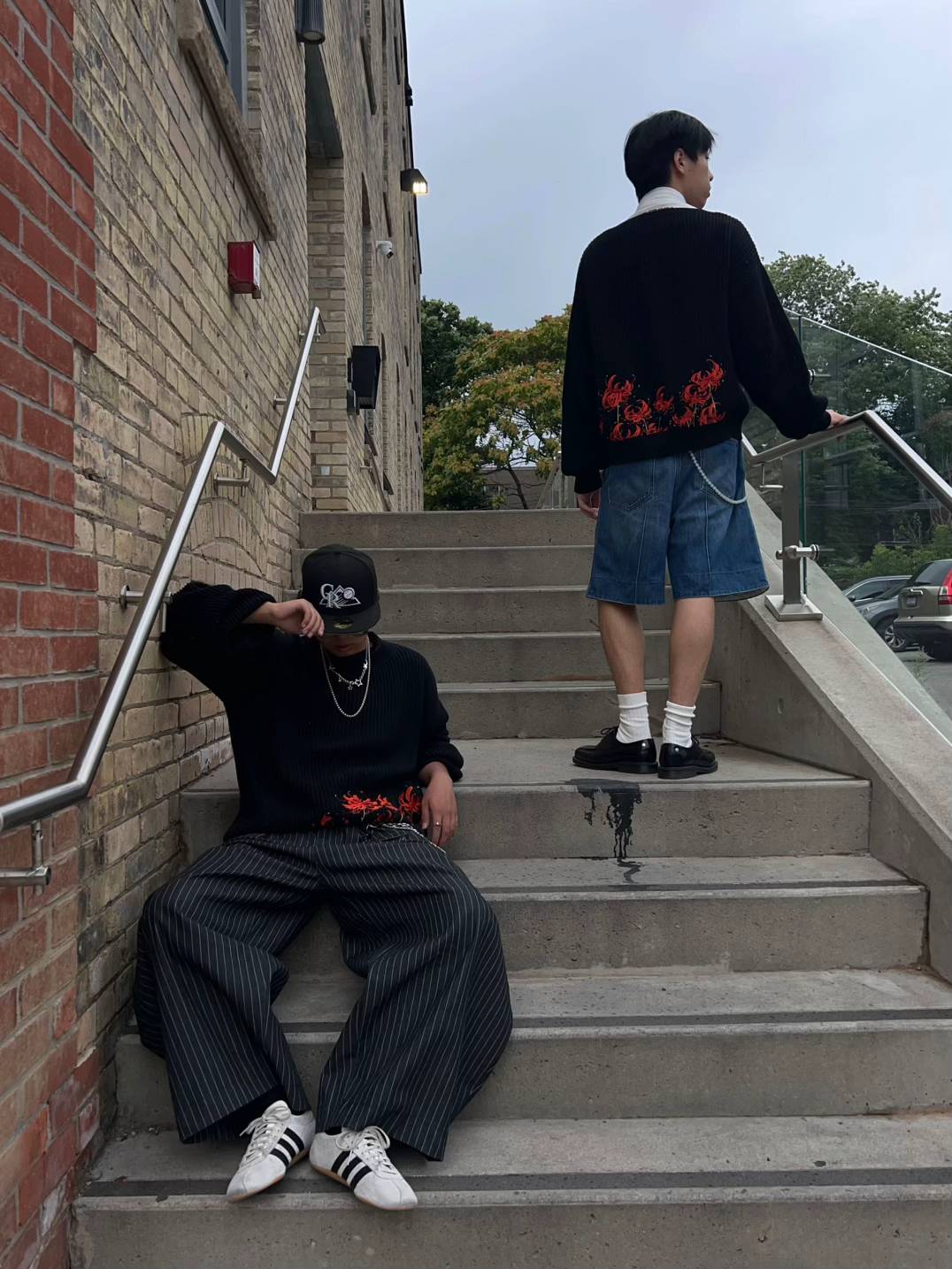  SPIDER LILY KNIT SWEATER