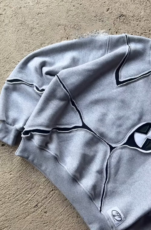 Deconstructed Contrast Stitching Crewneck Sweatshirt