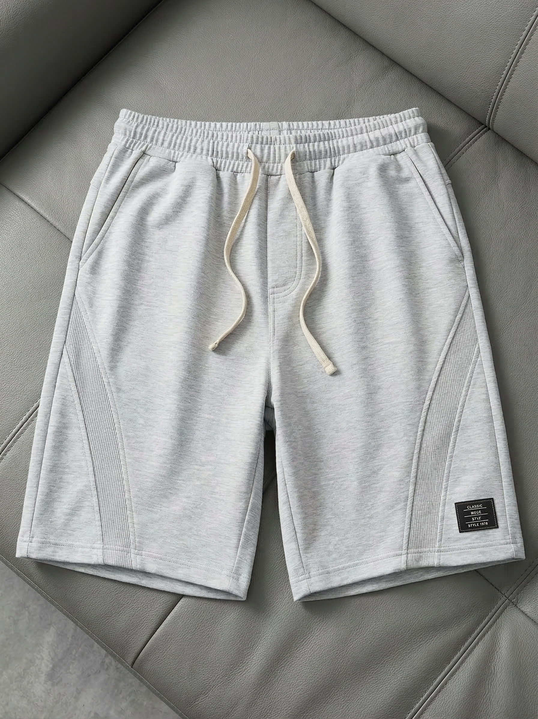 Men's Casual Deconstructed Shorts Embroidered Logo Multi-Pocket Design