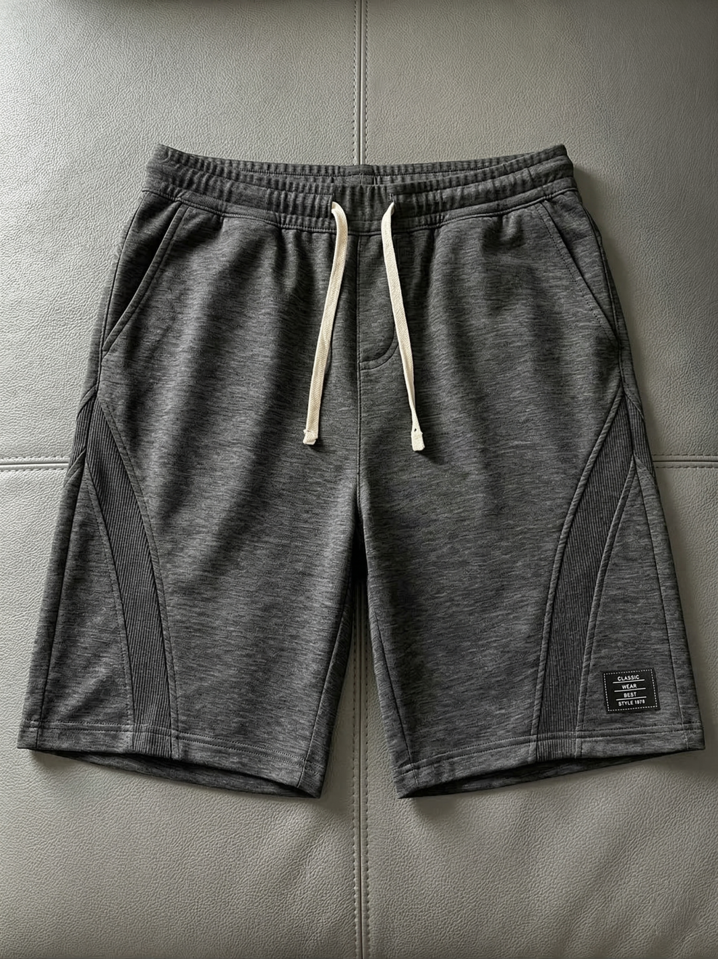 Men's Casual Deconstructed Shorts Embroidered Logo Multi-Pocket Design