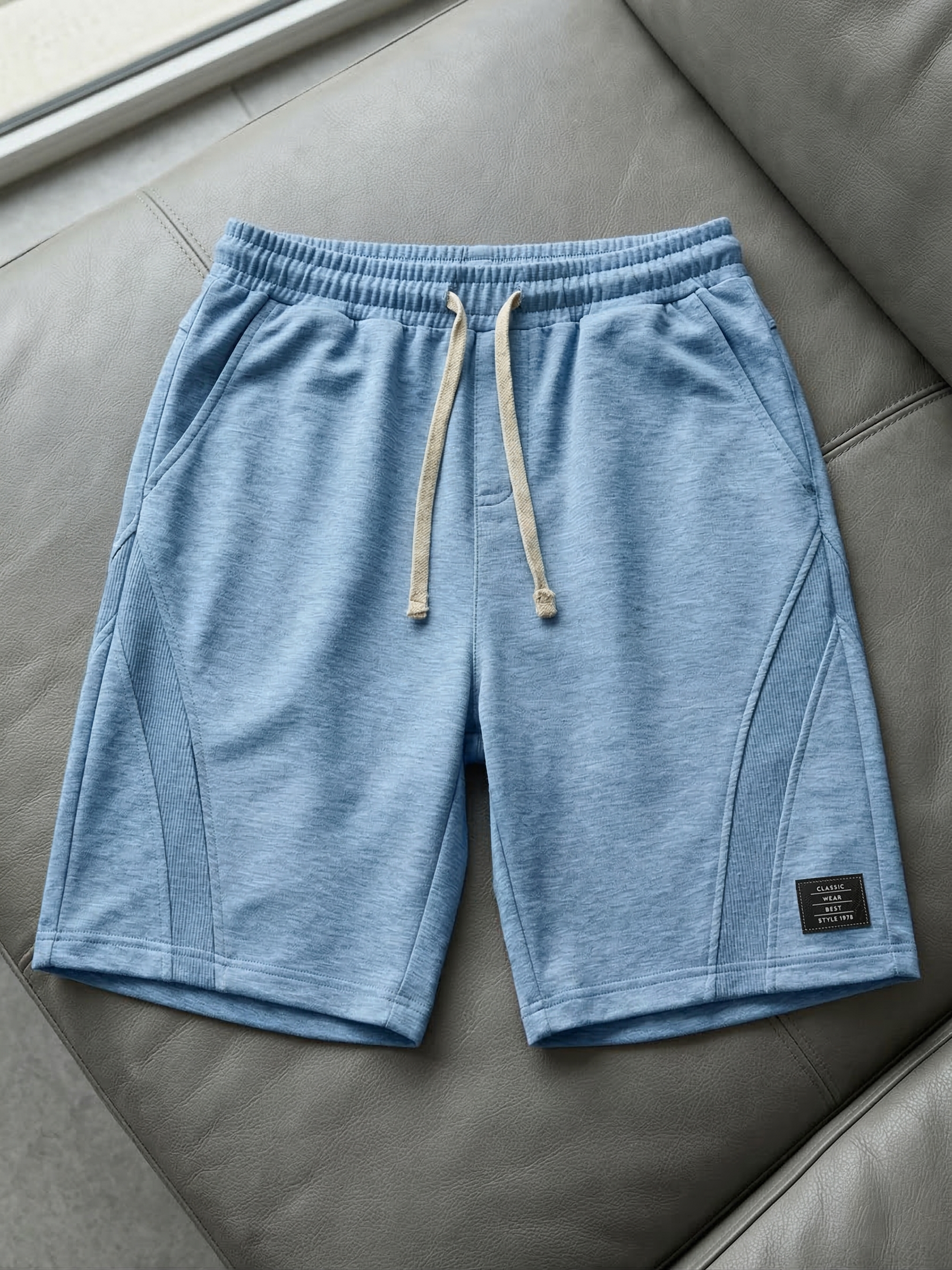 Men's Casual Deconstructed Shorts Embroidered Logo Multi-Pocket Design