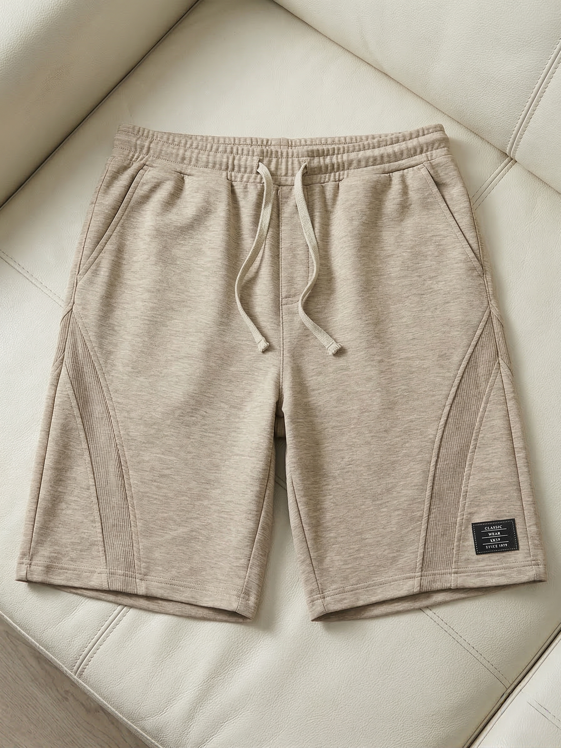 Men's Casual Deconstructed Shorts Embroidered Logo Multi-Pocket Design