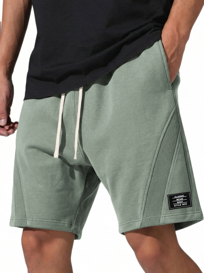 Men's Casual Deconstructed Shorts Embroidered Logo Multi-Pocket Design