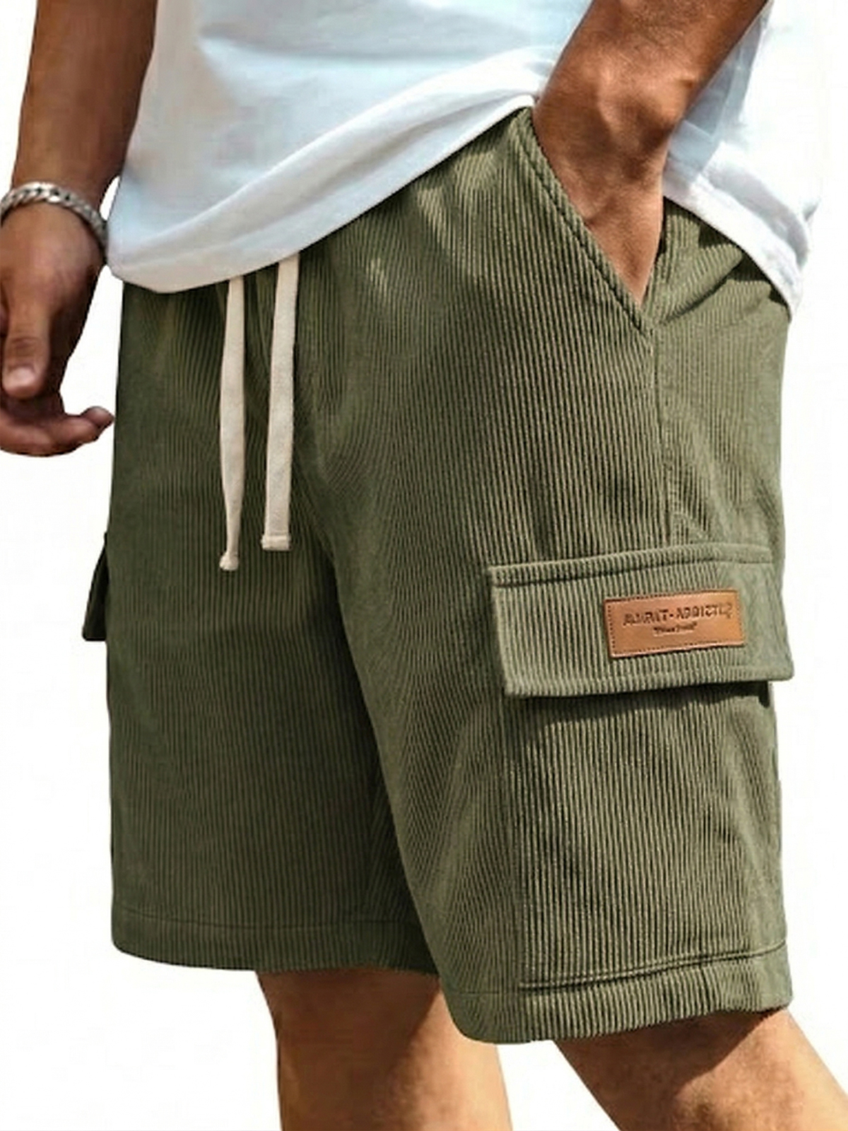 Men's Stylish Multi-pocket Vintage Corduroy Simple Embroidered Logo Ca