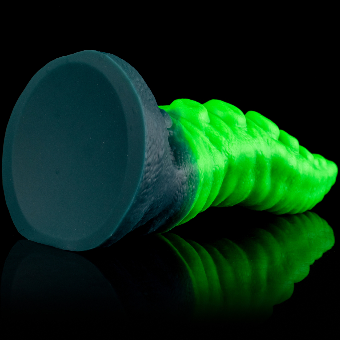Tentacle of the Myco-Web - Dual-Textured Bioluminescent Alien Dildo | korym