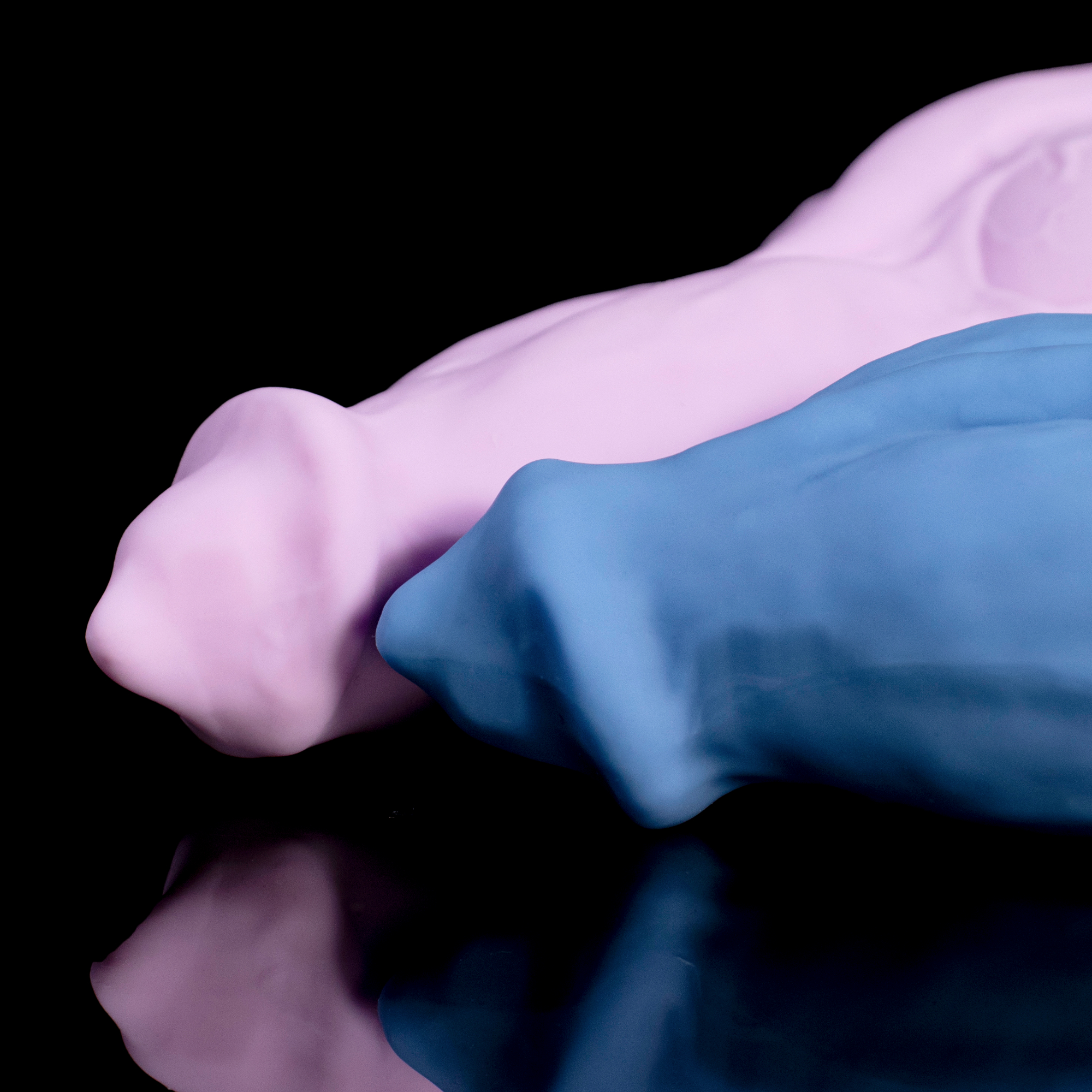 Swell Lock — Inflatable canine knot with on-demand dynamic expansion.