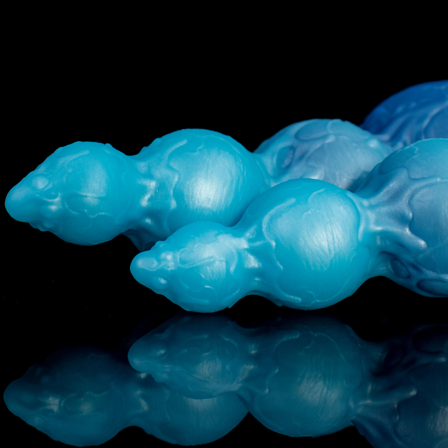 Spore of the Star-Tide—Fantasy Silicone Multi-Lobe Dildo with Stable Base