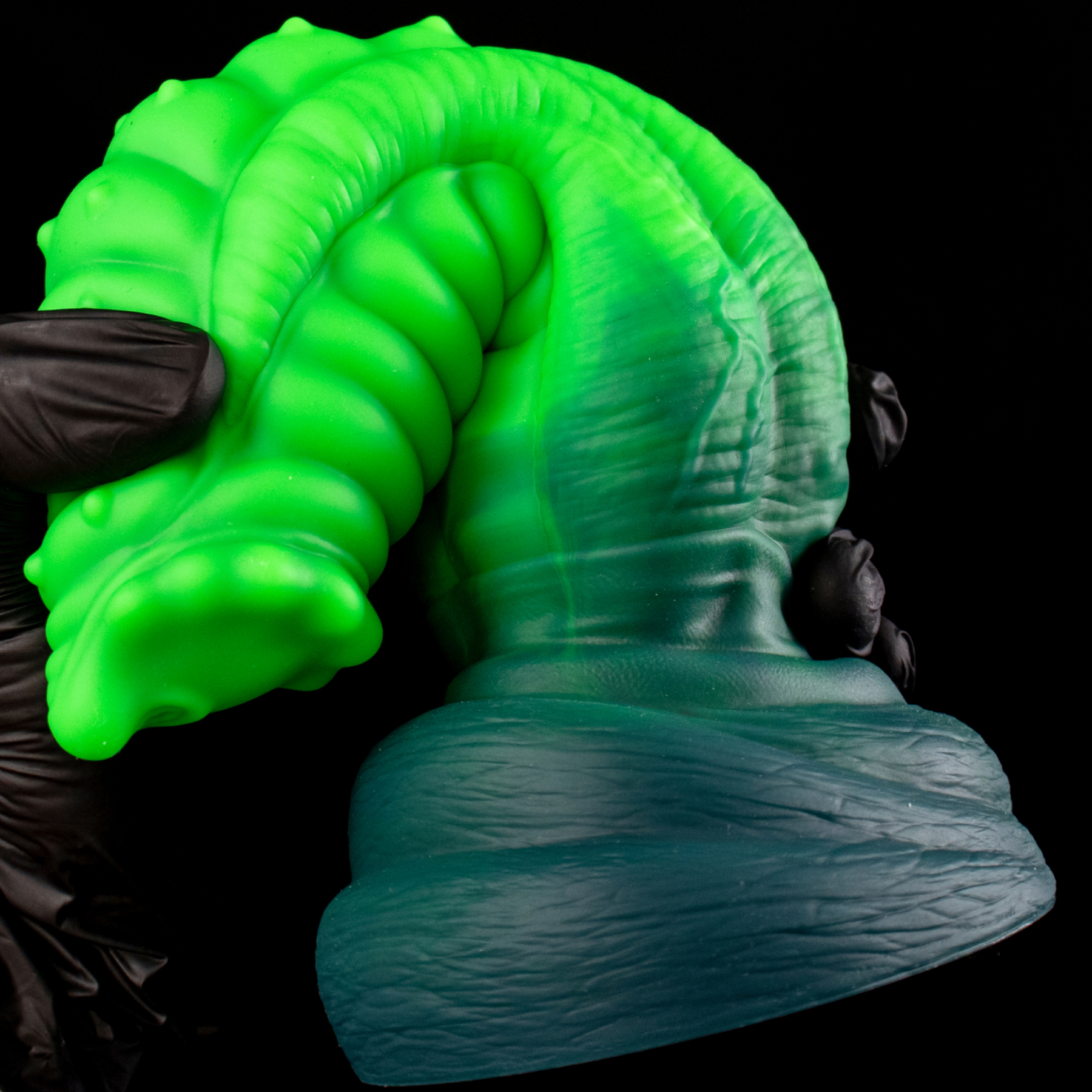 Star-Tide Steed - Segmented Spined Bioluminescent Alien Dildo | Korym