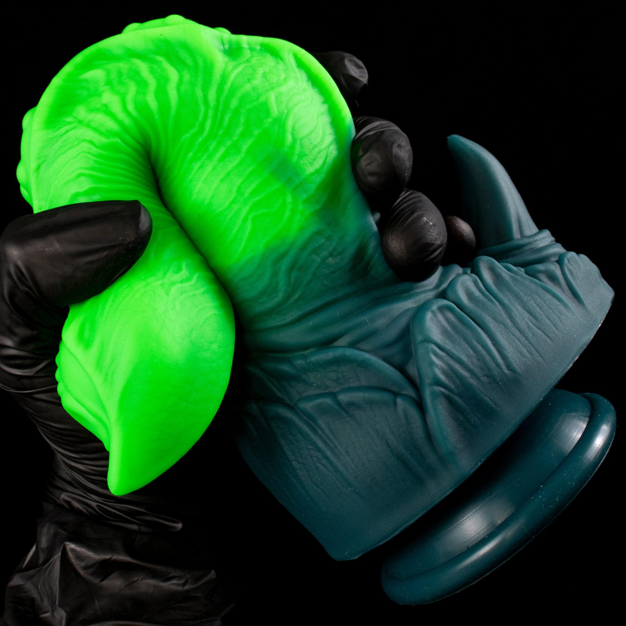 Glow Watcher - Ocular Textured Bioluminescent Alien Dildo | Korym