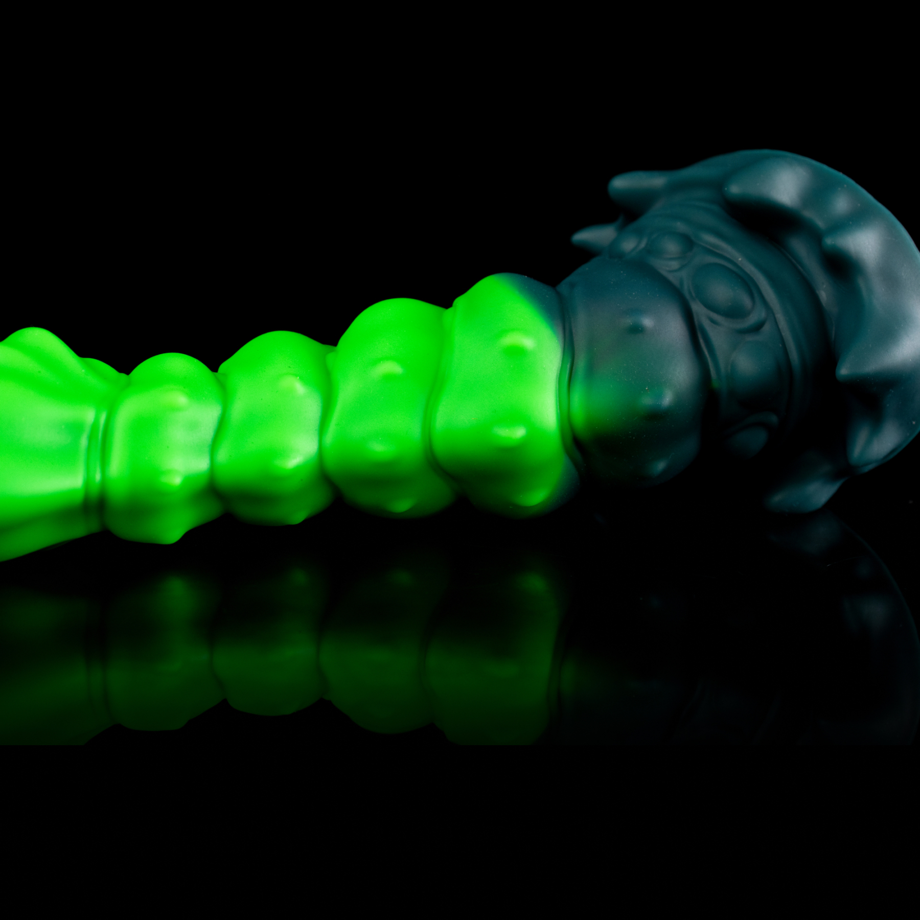 Glow Spore - Spiral Growth Textured Bioluminescent Alien Dildo | Korym