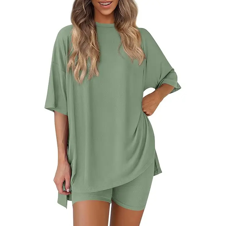 ⚡⚡ Flash Deal🔥Women’s Summer Two-Piece Lounge Set – Oversized Crewneck Split Hem Top & Pocket Biker Shorts