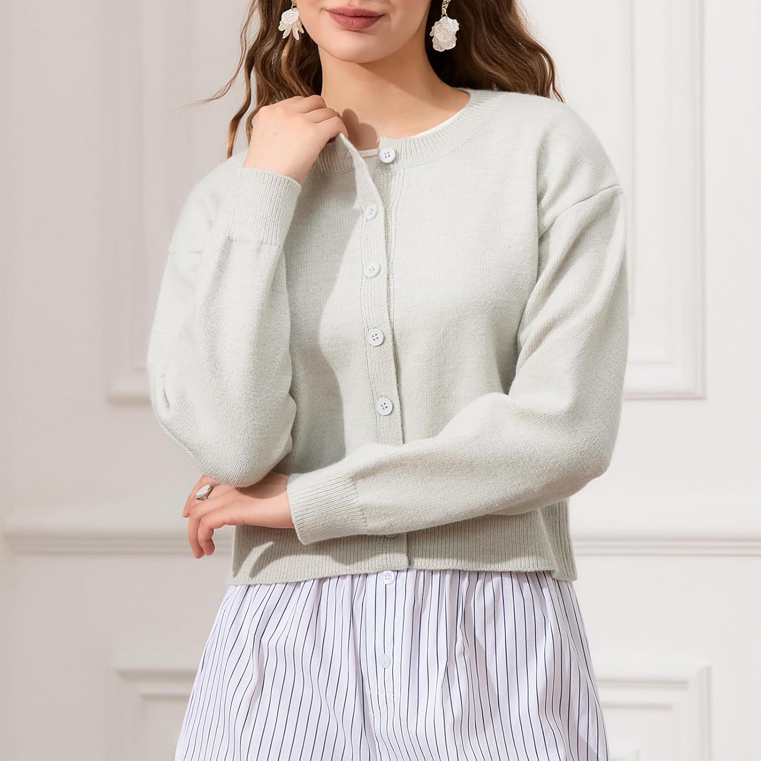 DELIMALI Women's Cropped Cardigan Knitwear Crew Neck Button Placket Long Sleeve Cardigan Sweater Lightweight Jacket Bolero Shrugs