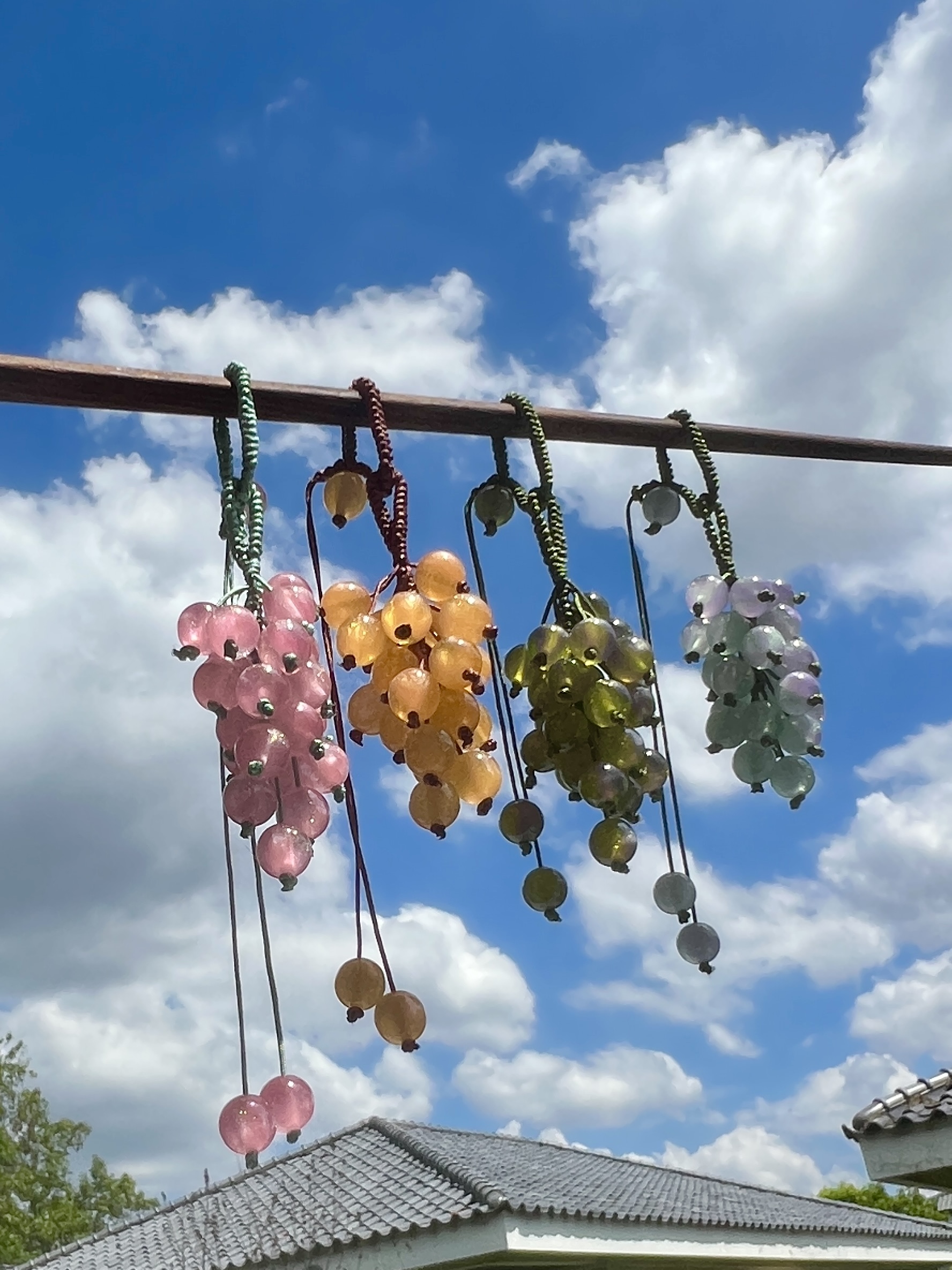 Aurora Grapes UV Color Changing Charm 10mm 