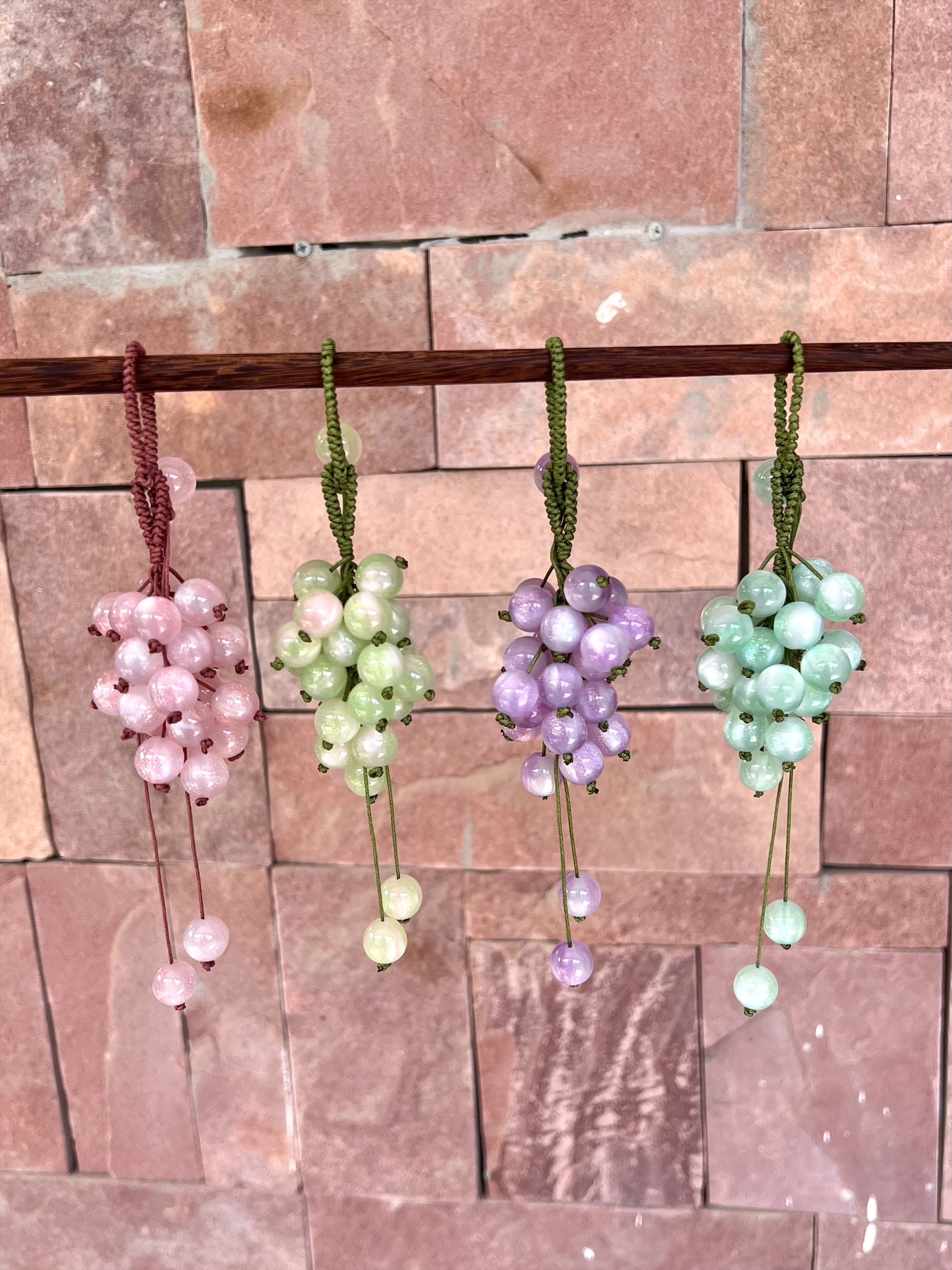 Aurora Grapes UV Color Changing Charm 12mm