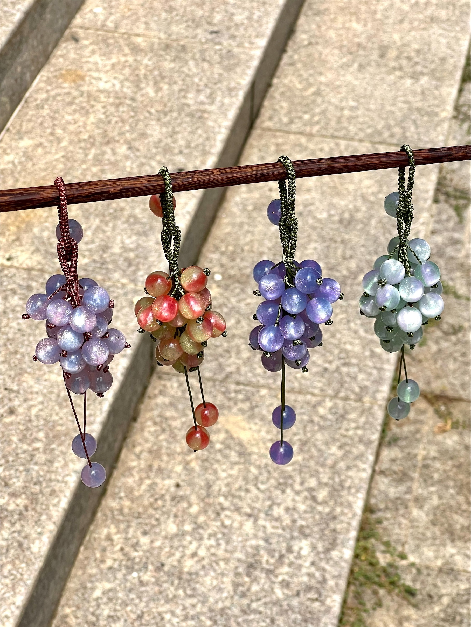 Aurora Grapes UV Color Changing Charm 12mm