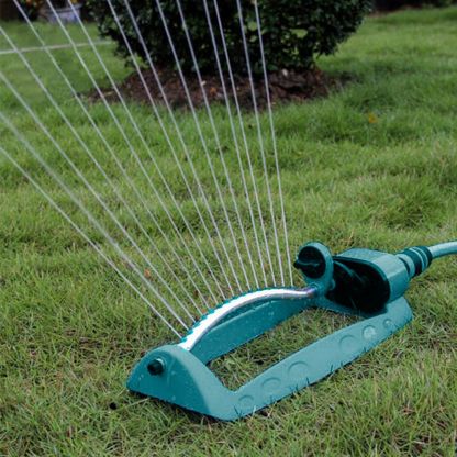 Water Sprinkler Adjustable Alloy 15 Holes Sprayer Oscillating Automatic Lawn Irrigation Garden Watering Tool