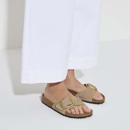Madrid Big Buckle Nubuck Leather
