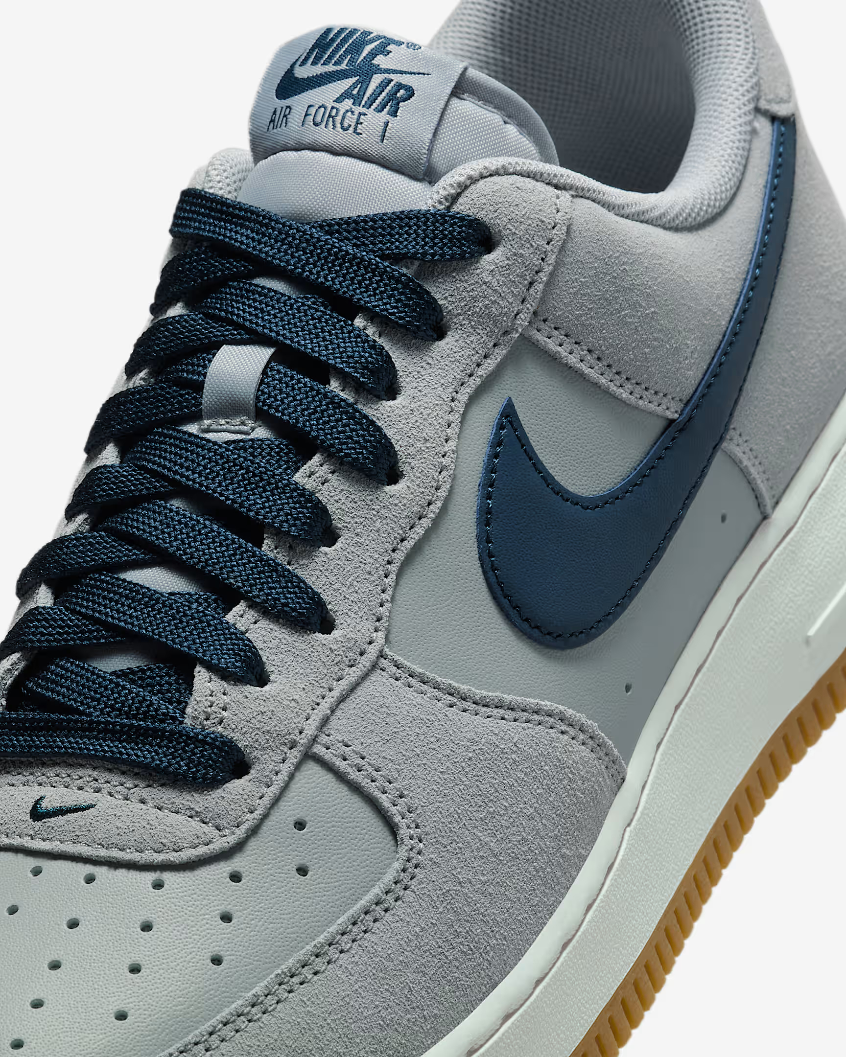   Nithtke Air Force 1 ’07 LV8