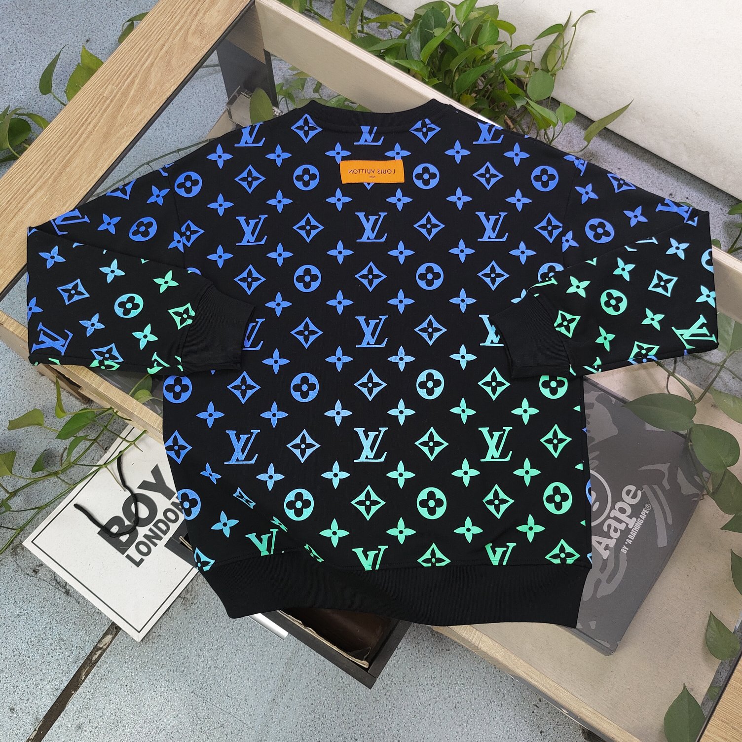L T-Shirt New Style 0111