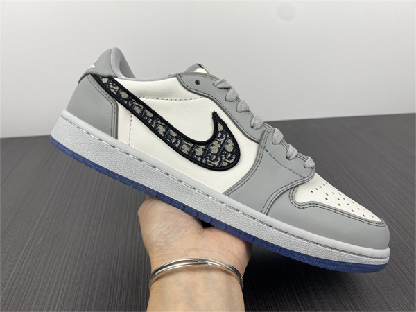 Di@r x Air Jordan 1 Retro High Premium CV0343 100