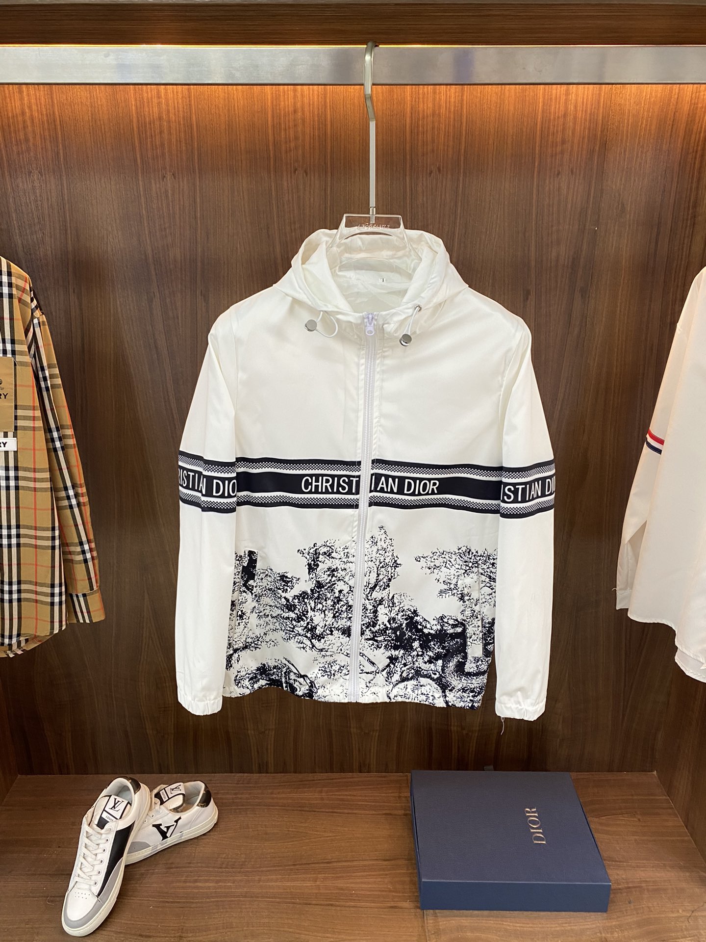 DO Jacket 0018