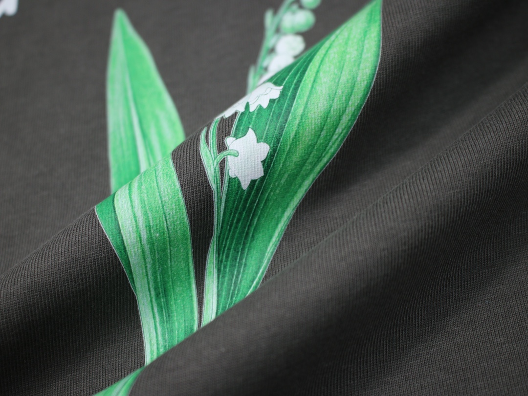 D Tshirt New 0046