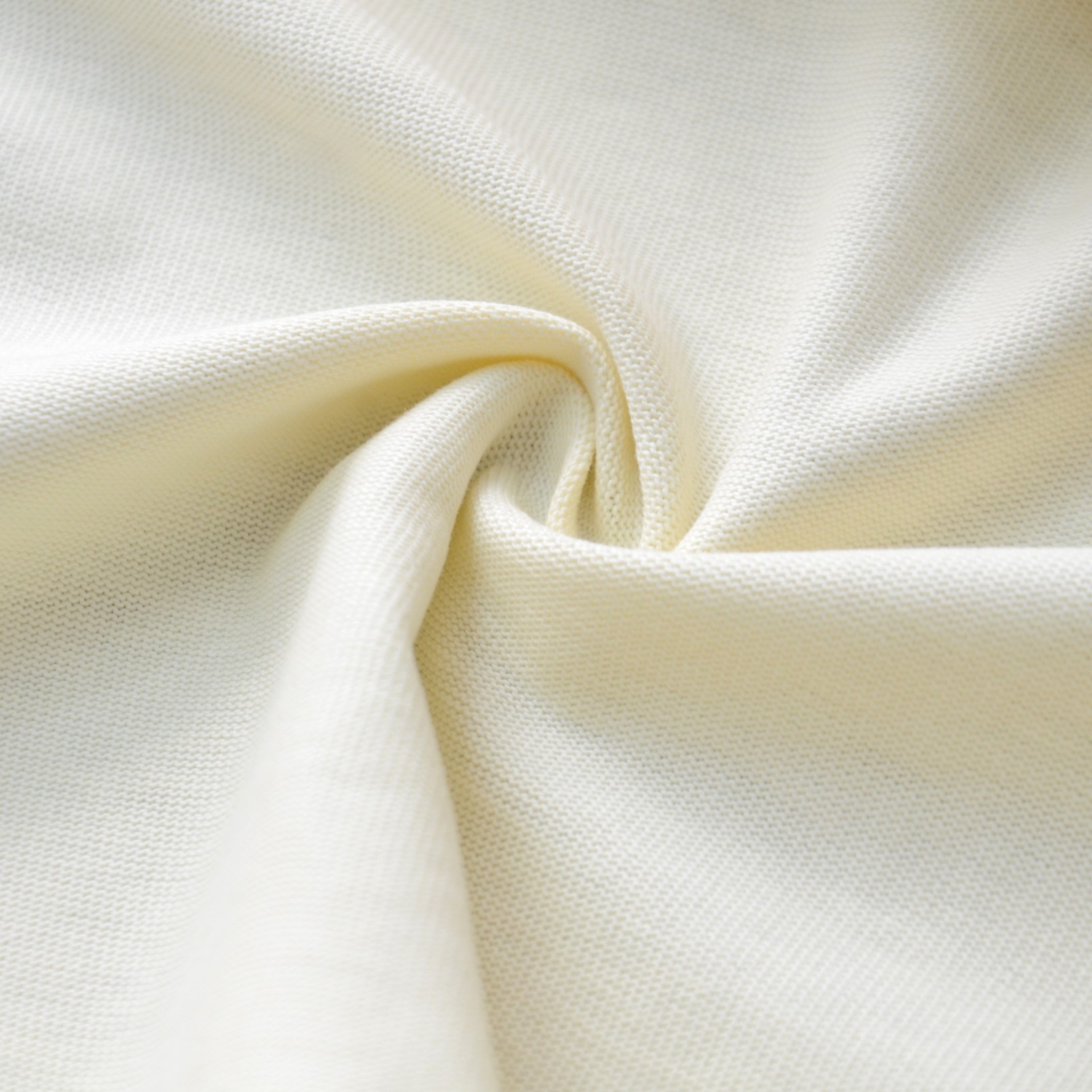 L T-shirt 011