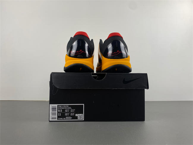 Nike Kobe 5 Protro Bruce Lee D4991-700