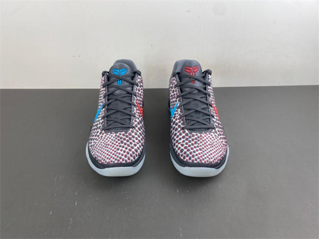 Nike Kobe 6 Protro “3D Hollywood” IQ3902-002