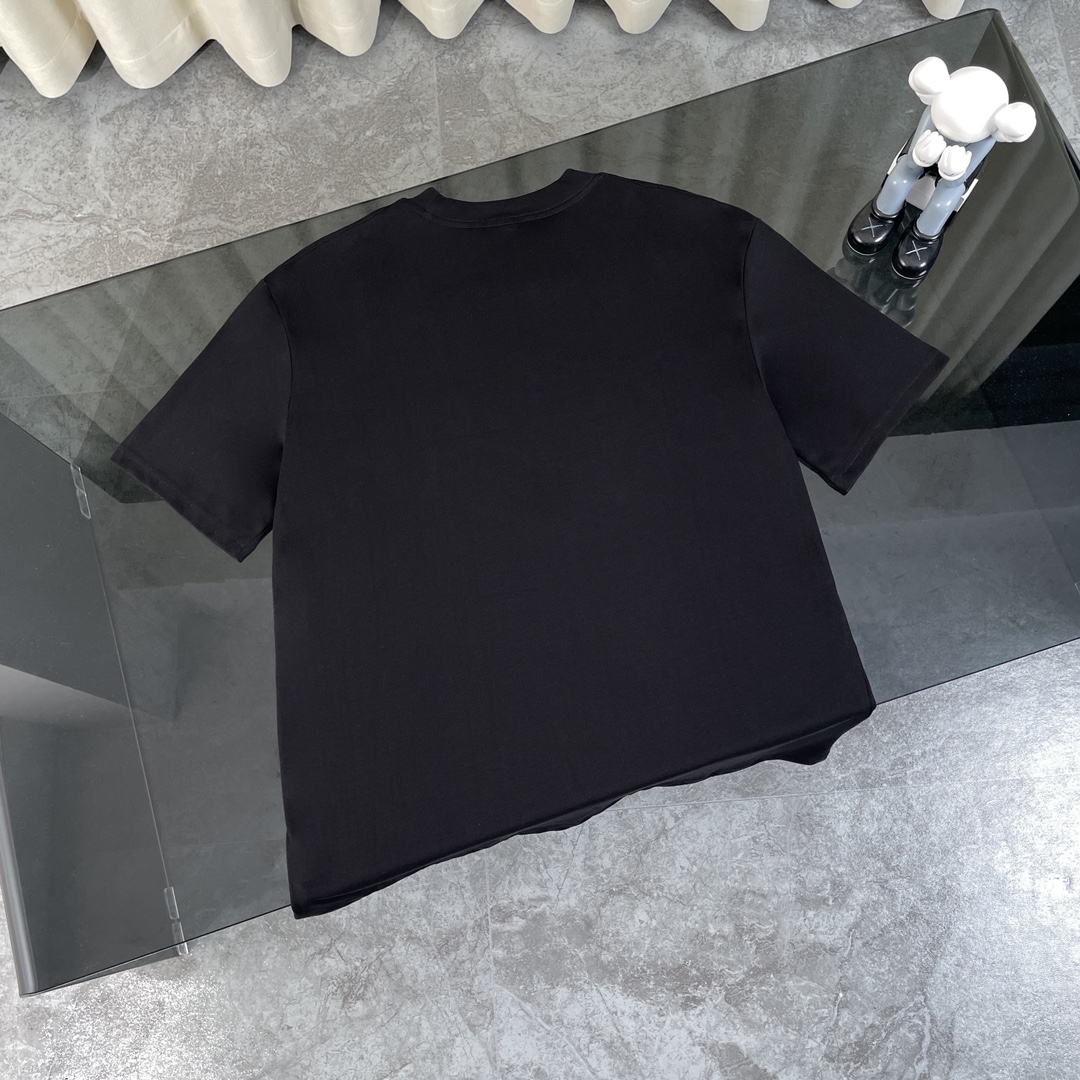 D Tshirt New 0044