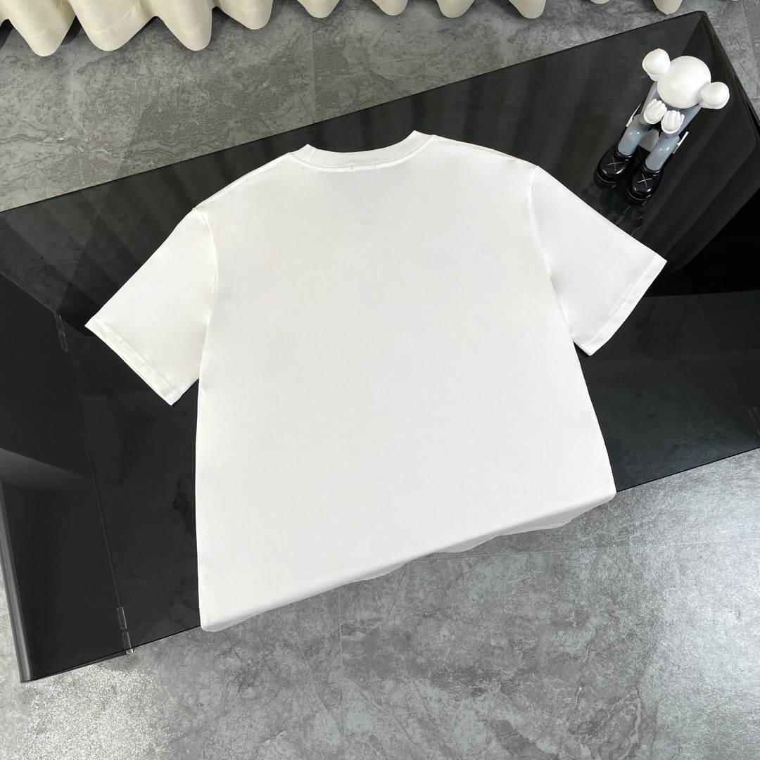 D Tshirt New 0044