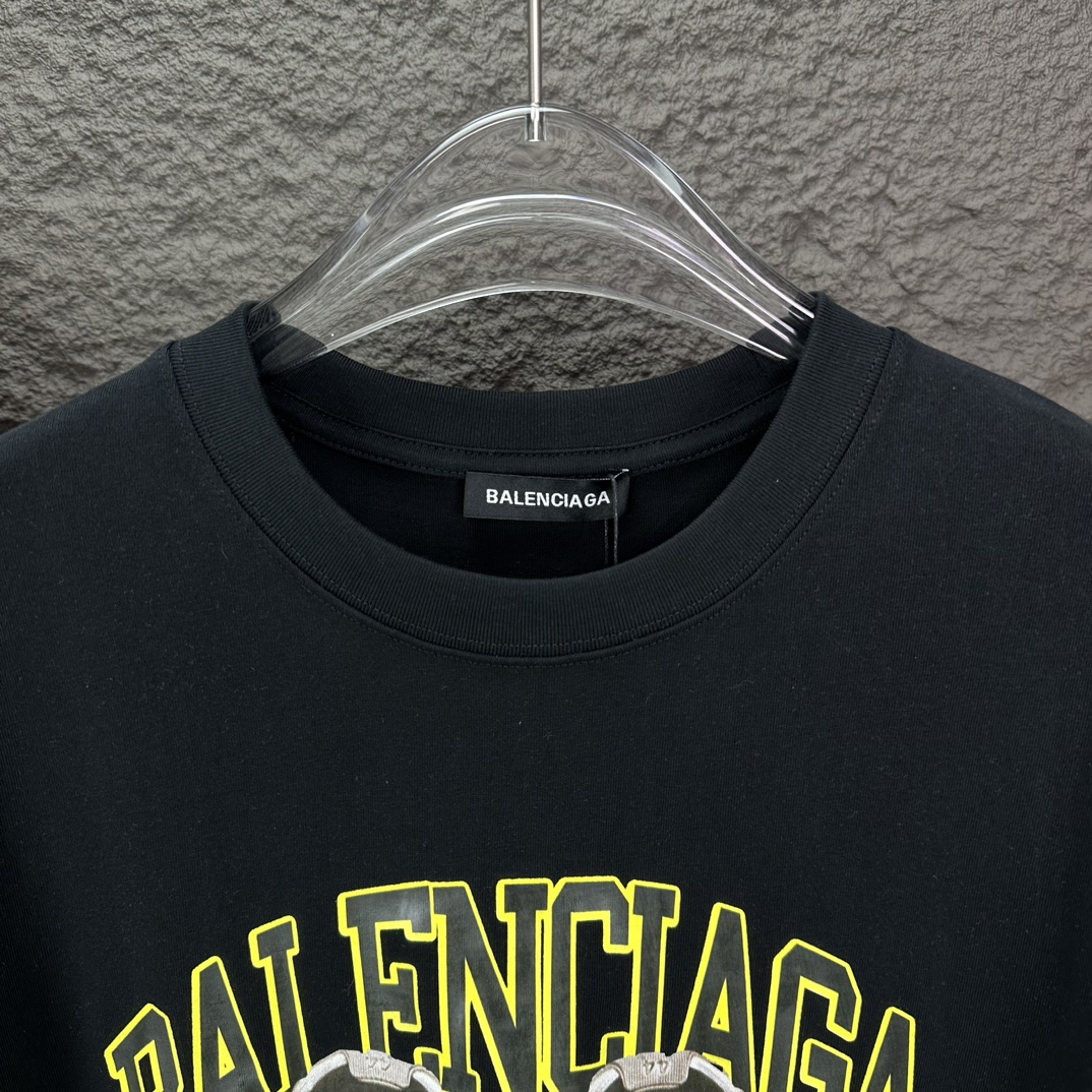 B T-shirt 0206